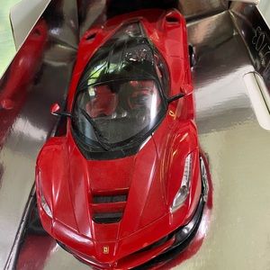 Silverlit  LaFerrari Interactive Bluetooh RC 1:16 used